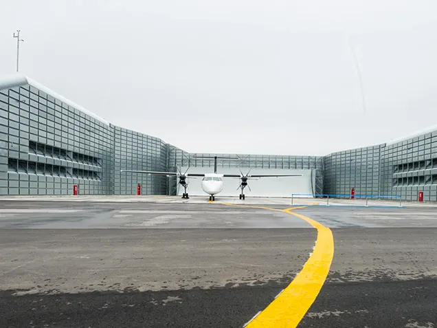 Photo of a plane in Corbit Barot Airpot’s Ground Run-Up Enclosure